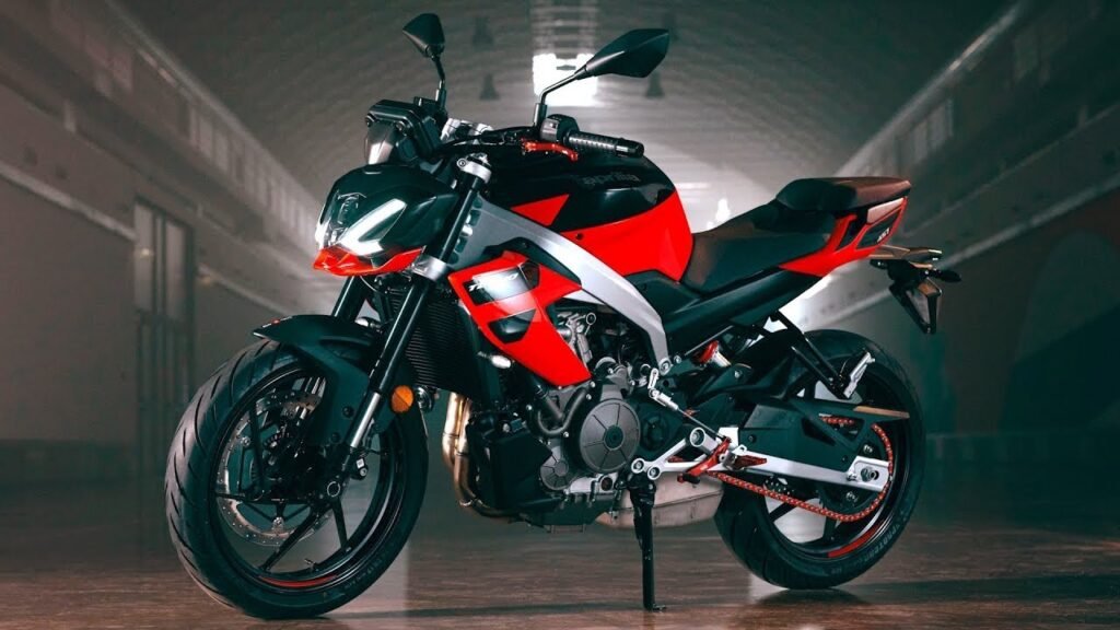 Aprilia Tuono 457